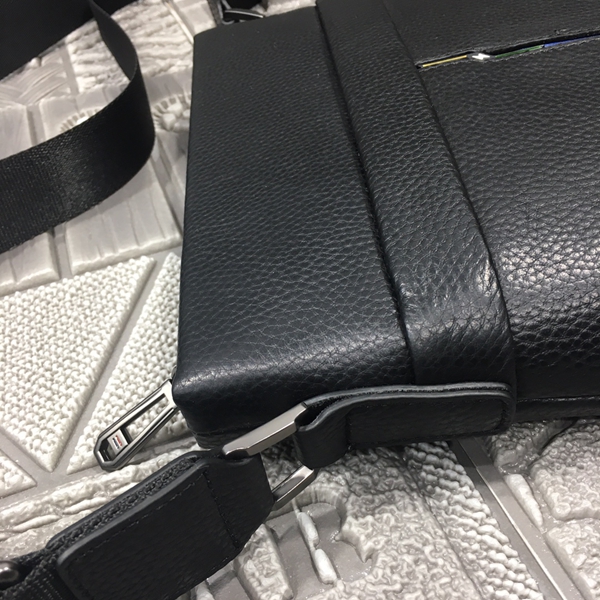 スーパーコピーブランドバッグ背面デザイン